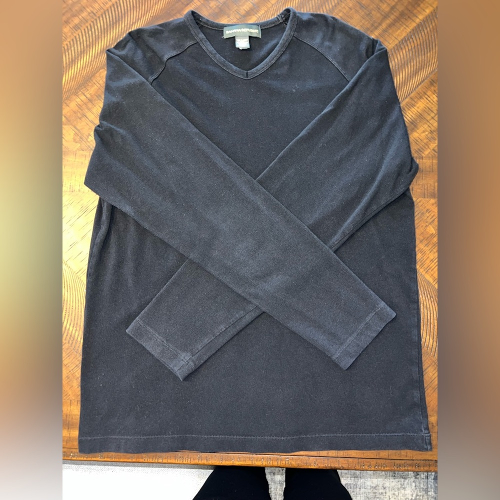 Banana Republic light Black V-Neck Top